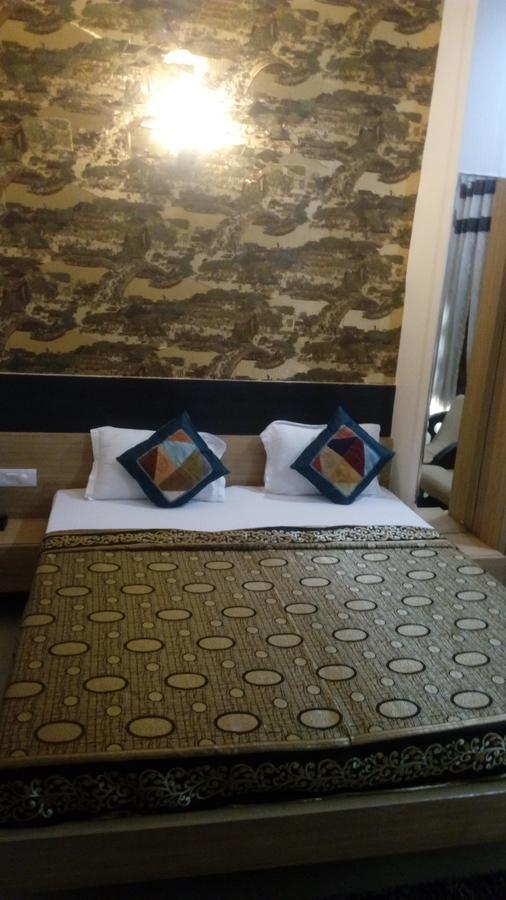 Hotel Desire Hisar Ngoại thất bức ảnh