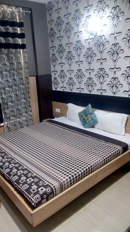 Hotel Desire Hisar Ngoại thất bức ảnh