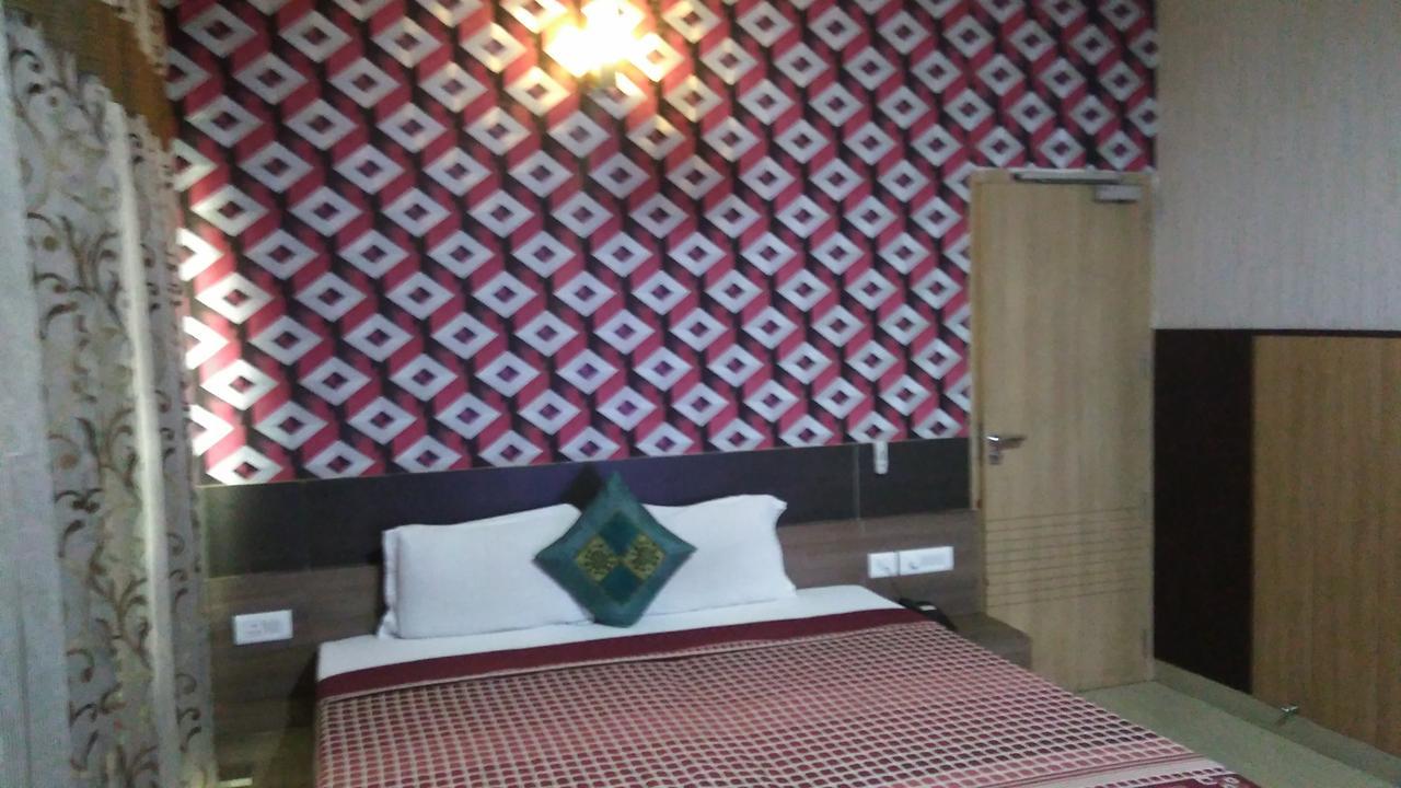 Hotel Desire Hisar Ngoại thất bức ảnh