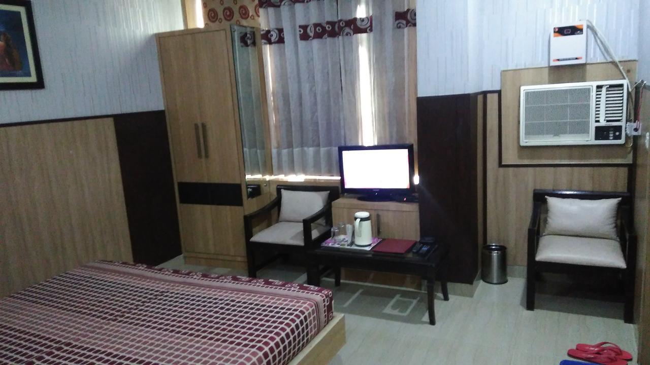 Hotel Desire Hisar Ngoại thất bức ảnh