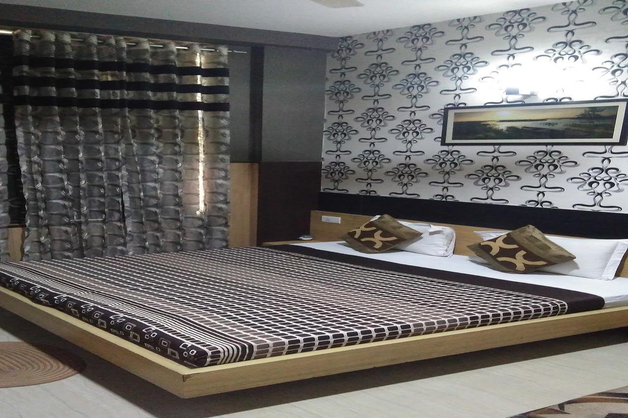 Hotel Desire Hisar Ngoại thất bức ảnh